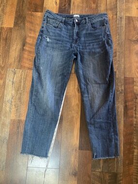 Women's Dark Blue Cropped Ankle Jeans - Casual Frayed Hem